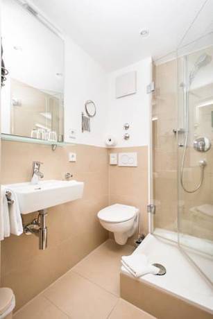 Imagen de la habitación del Hotel Einhorn. Foto 8