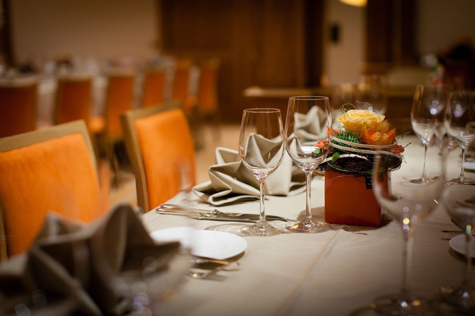 Imagen del bar/restaurante del Hotel Einstein St. Gallen. Foto 3