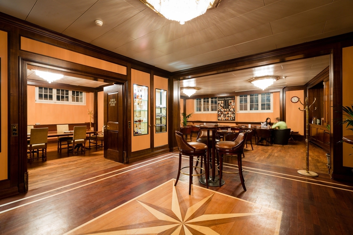 Imagen del bar/restaurante del Hotel Einstein St. Gallen. Foto 6