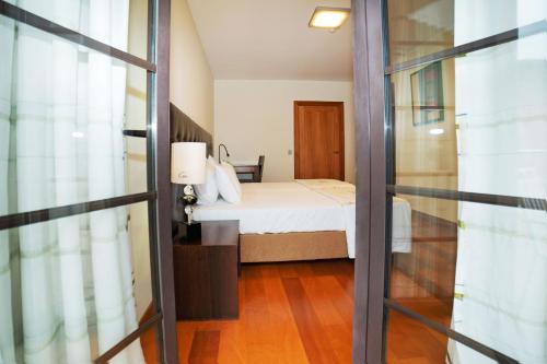 Imagen general del Hotel Eirado. Foto 6