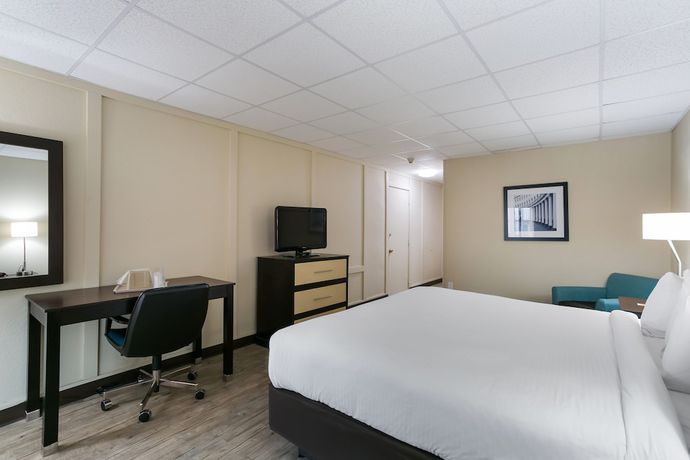 Imagen de la habitación del Hotel Eisenhower and Conference Center. Foto 15