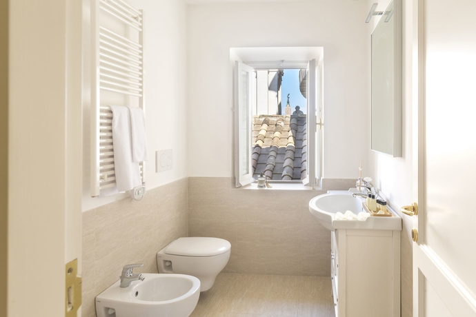 Imagen de la habitación del Hotel Eitch Borromini Palazzo Pamphilj. Foto 20