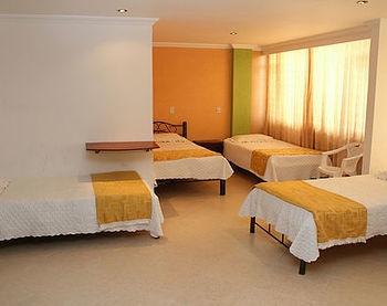 Imagen de los interiores del Hotel Ejecutivo 63 In. Foto 3