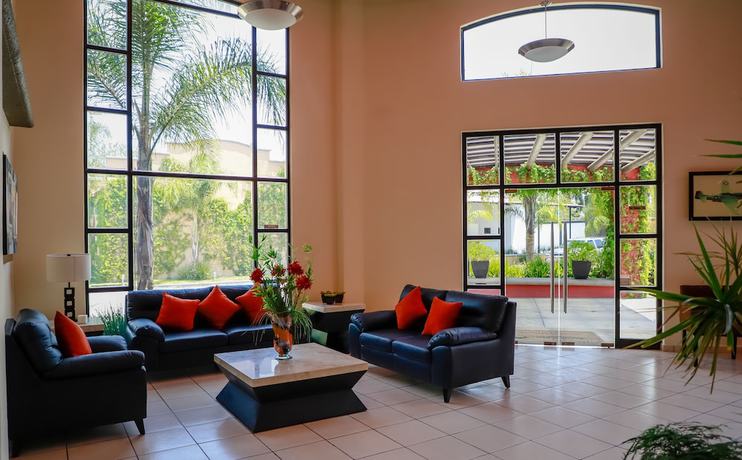 Imagen de los interiores del Hotel Ejecutivo Aeropuerto Morelia. Foto 19