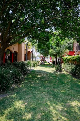 Imagen de los exteriores del Hotel Ejecutivo Aeropuerto Morelia. Foto 16