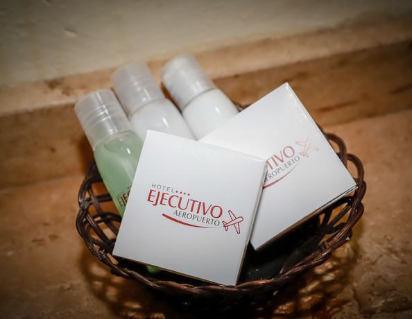 Imagen de la habitación del Hotel Ejecutivo Aeropuerto Morelia. Foto 8