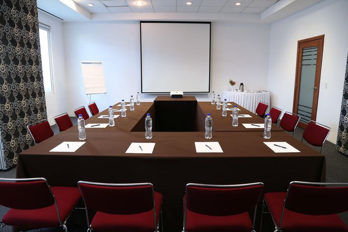 Imagen de los interiores del Hotel Ejecutivo Express Guadalajara Providencia - Av México. Foto 7