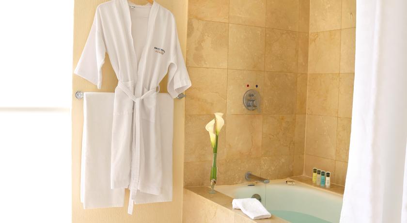 Imagen de la habitación del Hotel Ejecutivo Express Guadalajara Providencia - Av México. Foto 4