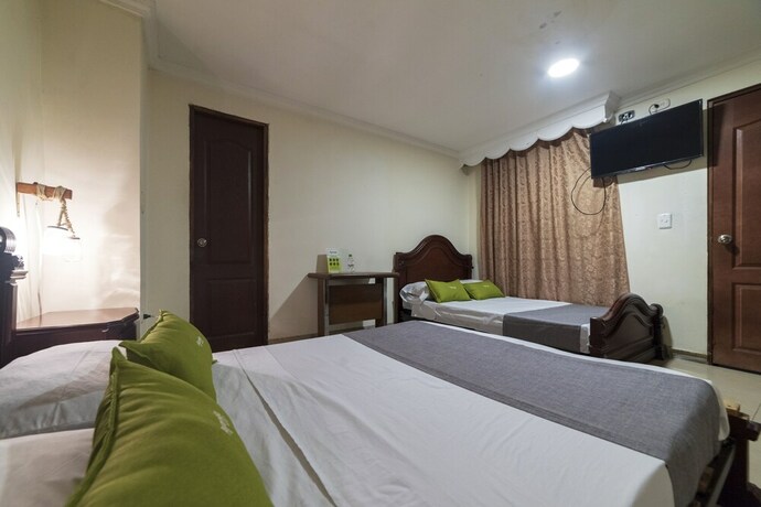 Imagen de la habitación del Hotel Ejecutivo Imperial. Foto 5