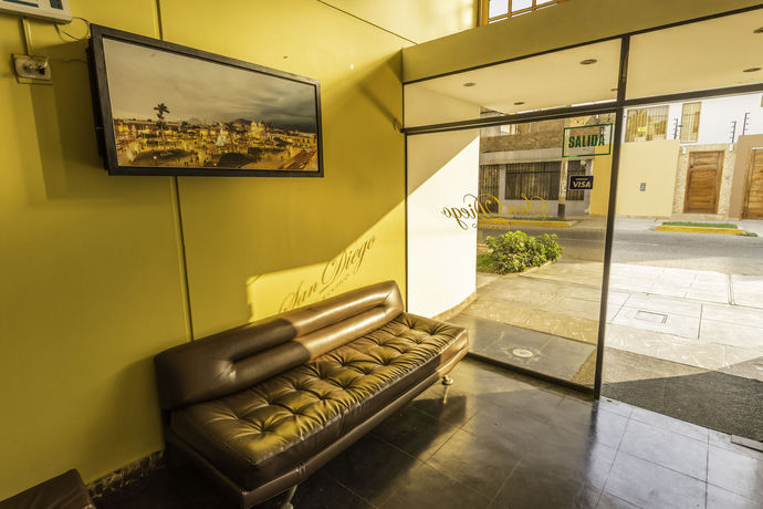 Imagen del bar/restaurante del Hotel Ejecutivo San Diego. Foto 2