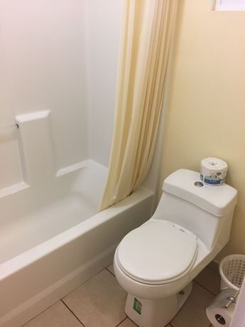 Imagen de la habitación del Hotel Ejecutivo Temoris. Foto 8