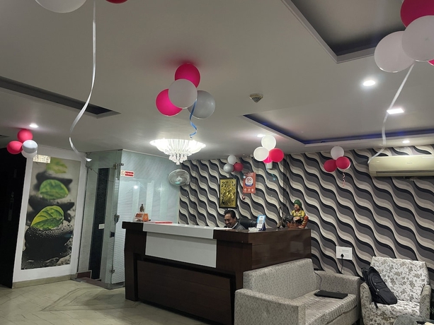 Imagen de los interiores del Hotel Ek Noor Residency. Foto 16