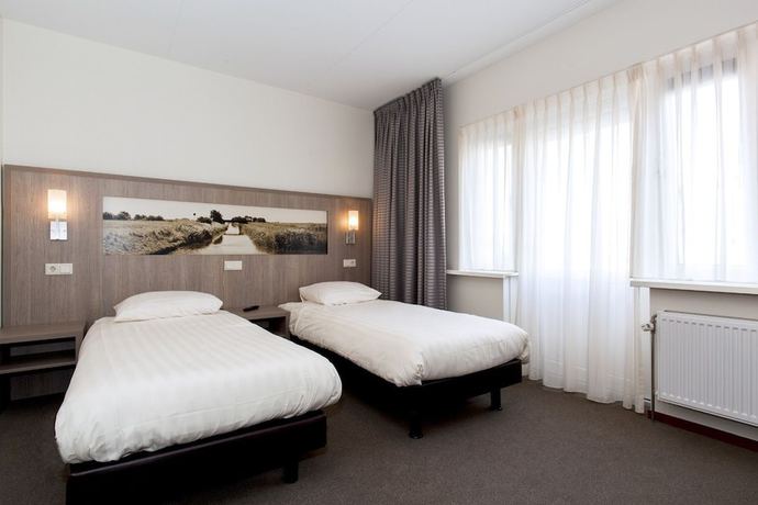 Imagen de la habitación del Hotel Ekamper. Foto 12