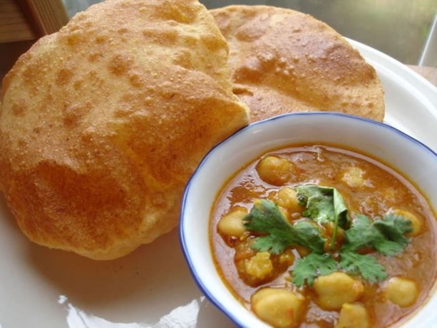 Imagen del bar/restaurante del Hotel Ekanta Resort. Foto 15