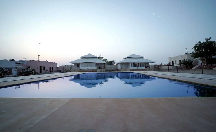 Imagen general del Hotel Ekanta Resort. Foto 7