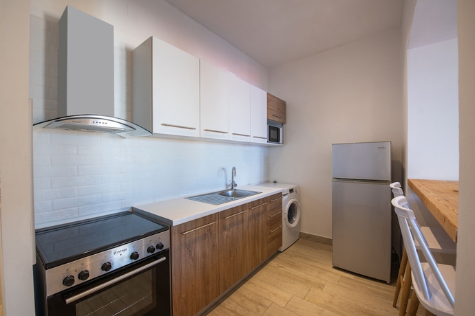 Imagen de la habitación del Hotel Ekati Mare Lifestyle Resort. Foto 7