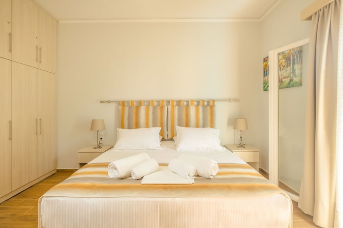 Imagen de la habitación del Hotel Ekati Mare Lifestyle Resort. Foto 18