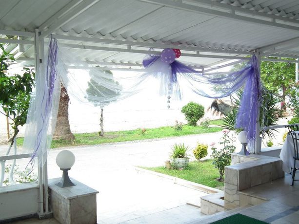 Imagen del bar/restaurante del Hotel Eker Bermuda. Foto 5