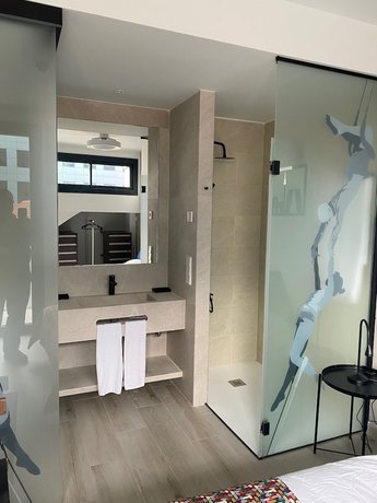 Imagen de la habitación del Hotel E-kilibrio and Apart-suites. Foto 5