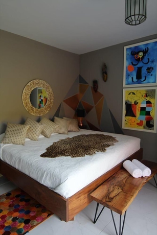 Imagen de la habitación del Hotel Ekl&eacute;ctic Boutique. Foto 10