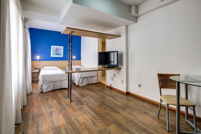 Imagen de la habitación del Hotel Eko Residence. Foto 8
