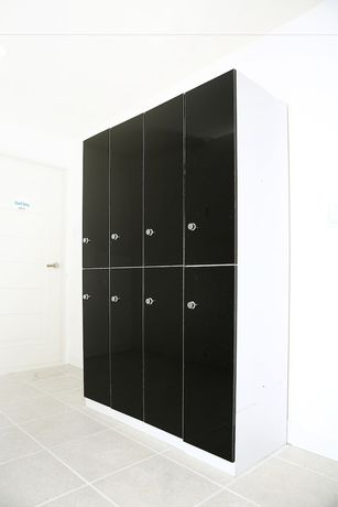 Imagen de los interiores del Hotel Ekonomy Gumi. Foto 17