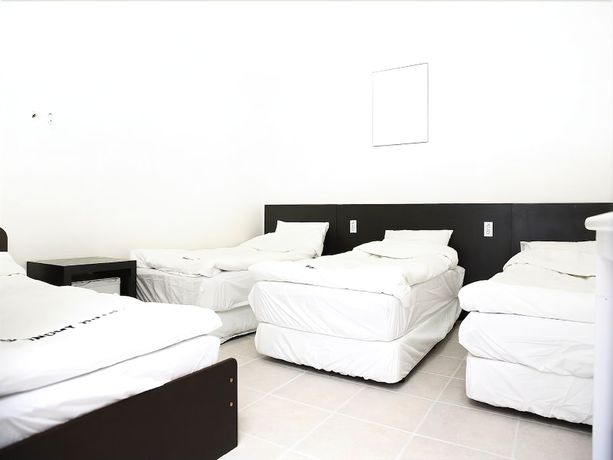 Imagen de la habitación del Hotel Ekonomy Gumi. Foto 14