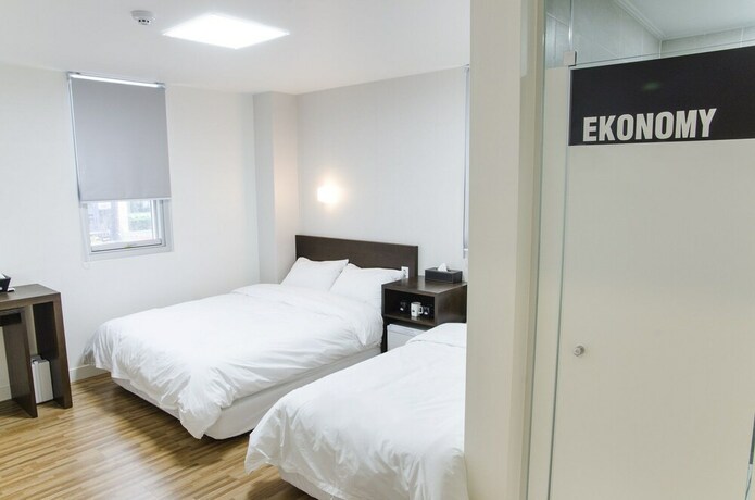 Imagen de la habitación del Hotel Ekonomy Haeundae Guesthouse. Foto 20