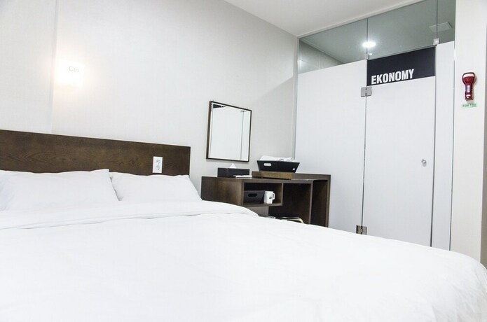 Imagen de la habitación del Hotel Ekonomy Haeundae Guesthouse. Foto 25