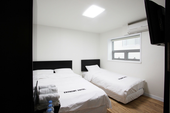 Imagen de la habitación del Hotel Ekonomy Hotel Myeongdong Central. Foto 3