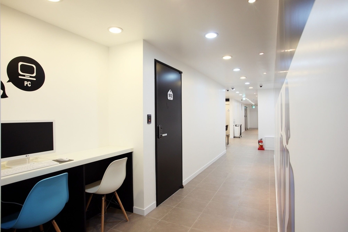 Imagen de los interiores del Hotel Ekonomy Hotel Myeongdong Central. Foto 11