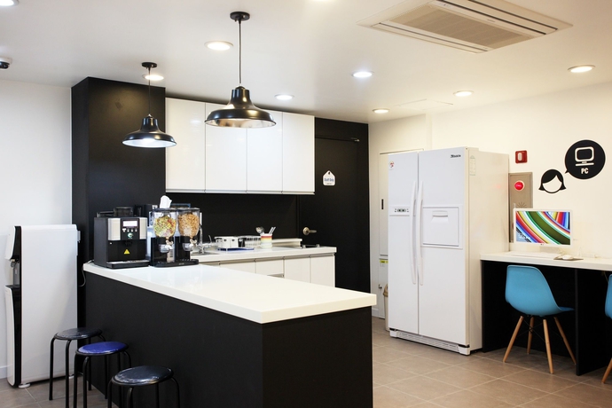 Imagen de los interiores del Hotel Ekonomy Hotel Myeongdong Central. Foto 13