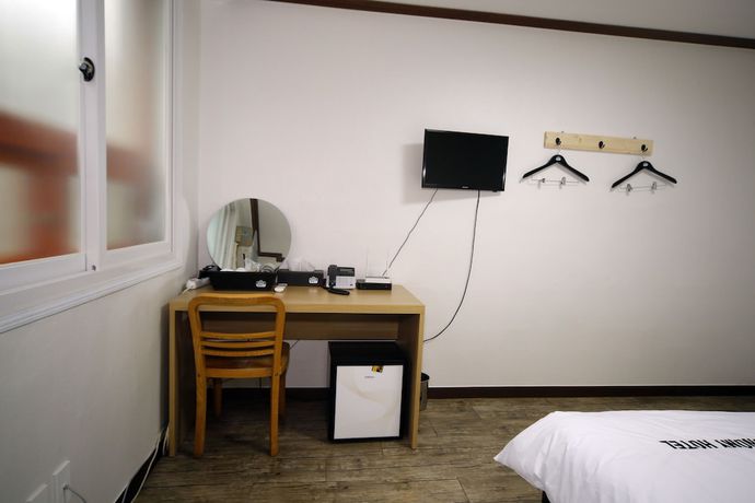 Imagen de la habitación del Hotel Ekonomy Mokpo. Foto 12