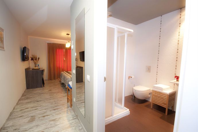 Imagen de los interiores del Hotel El Abuelo De La Cachava. Foto 11