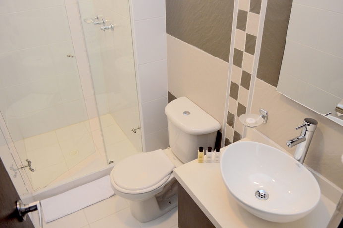 Imagen de la habitación del Hotel El Alba, Cali. Foto 15