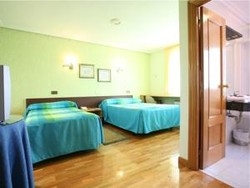 Imagen de la habitación del Hotel El Alfoz De Burgos. Foto 5