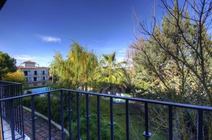 Imagen general del Hotel El Almendral. Foto 11