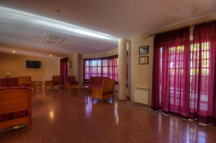 Imagen general del Hotel El Almendral. Foto 13