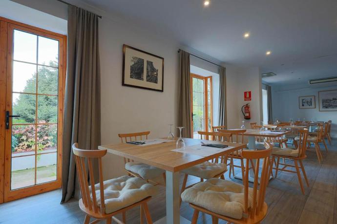 Imagen del bar/restaurante del Hotel El Almendral. Foto 3