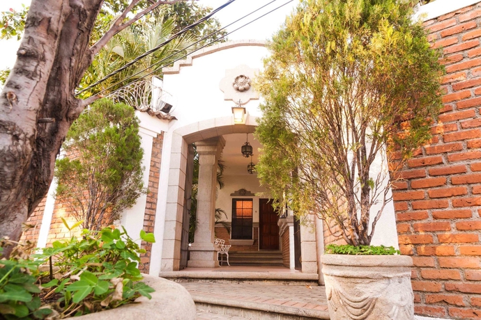 Imagen general del Hotel El Almendro. Foto 2