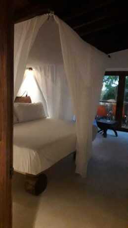 Imagen de la habitación del Hotel El Alquimista Yoga and Spa. Foto 11