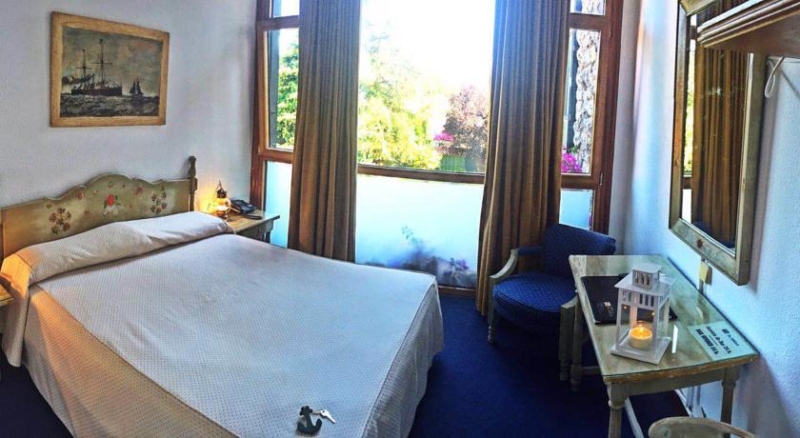 Imagen general del Hotel El Ancla, Laredo. Foto 2