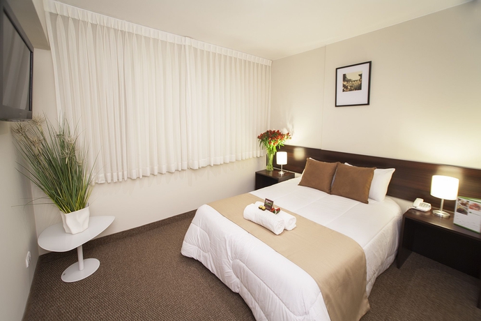 Imagen de la habitación del Hotel El Angolo Lima. Foto 7