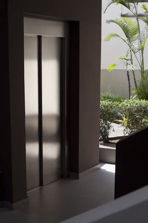 Imagen de los exteriores del Hotel El Angolo Lima. Foto 15