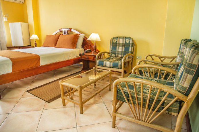 Imagen de la habitación del Hotel El Auca. Foto 6