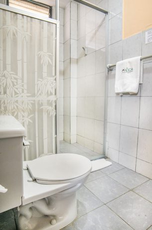 Imagen de la habitación del Hotel El Auca. Foto 7