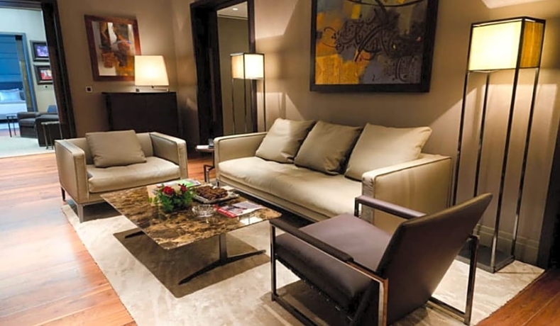 Imagen de la habitación del Hotel El Aurassi. Foto 8