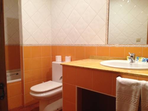 Imagen general del Hotel El Balc&oacute;n, Avil&eacute;s. Foto 3