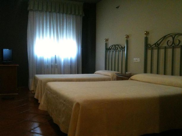Imagen de la habitación del Hotel El Balc&oacute;n, Avil&eacute;s. Foto 12