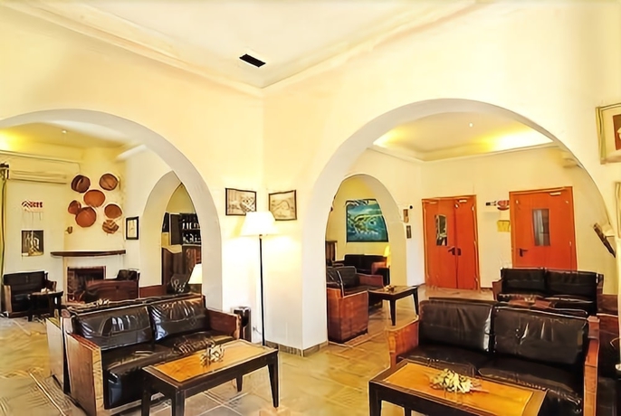 Imagen de los interiores del Hotel El Balear. Foto 19